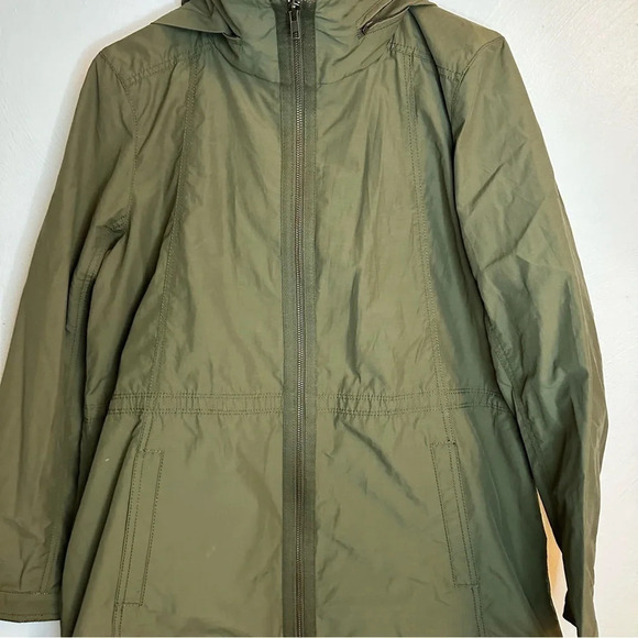 Eileen Fisher Jacket Women  M/L  Green Windbreaker Anorak Stowaway Lightweight - Picture 3 of 15